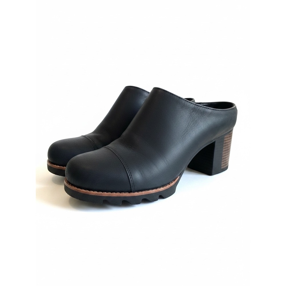 Sorel Lolla Mules 7.5 Black Leather Block Heel Cap Toe Rugged Minimalist